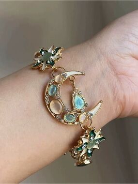 Gold Moon & Green Gemstone Bracelet - Fashion Women’s Bracelet